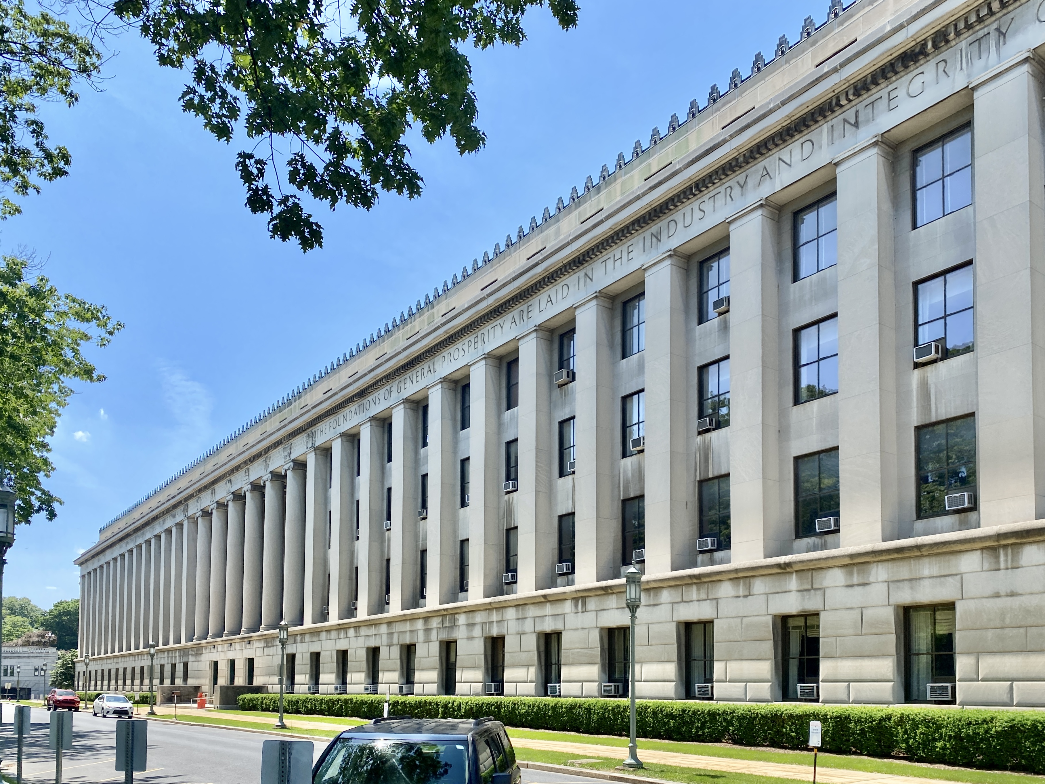 Alexandru Nazare reacționează la decizia S&P: România trebuie să mențină consolidarea fiscală