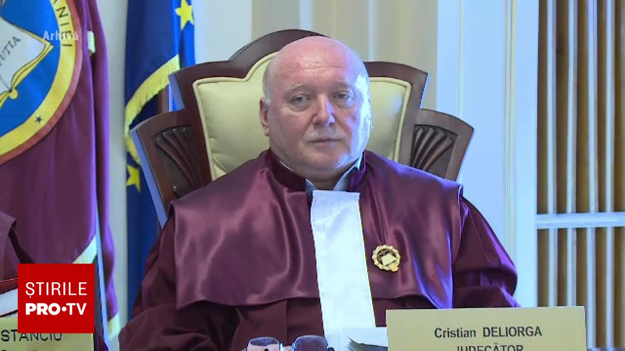 Judecătorul de la CCR, Cristian Deliorga, va fi audiat de Senat în urma zborului privat către Mykonos