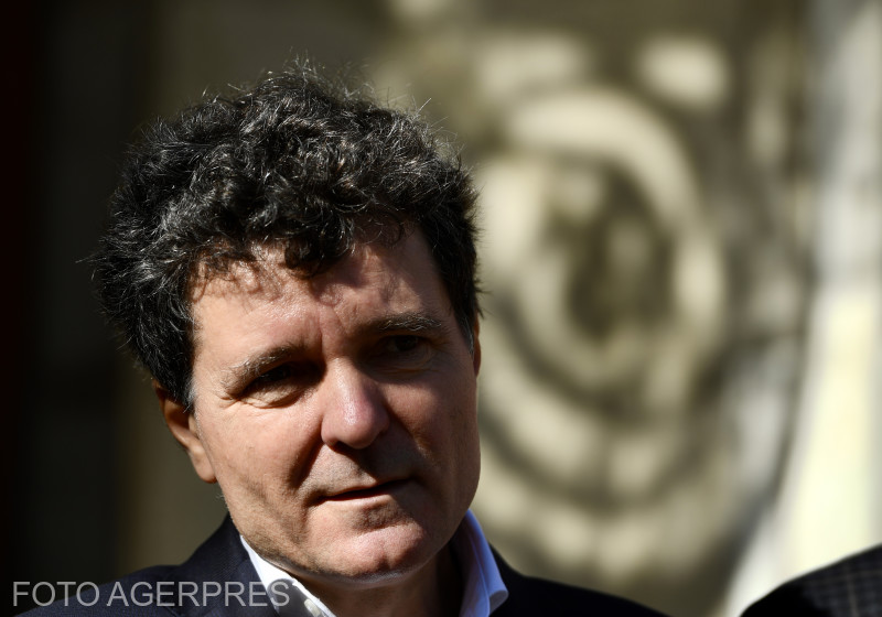 Instabilitatea politică din România și Bulgaria amenință echilibrul Uniunii Europene