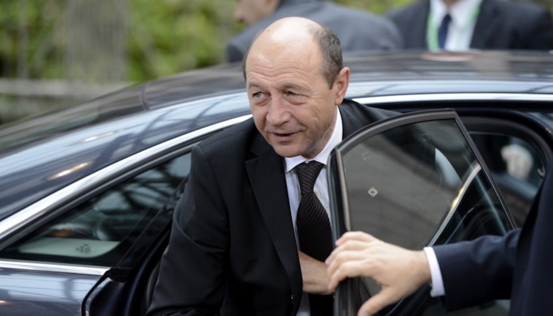 Traian Băsescu propune un premier independent pentru deblocarea crizei guvernamentale