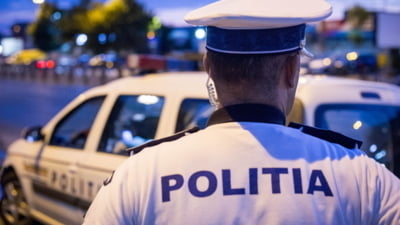 Un susținător al lui Călin Georgescu a fost arestat după ce a lovit doi cameramani în fața DIICOT