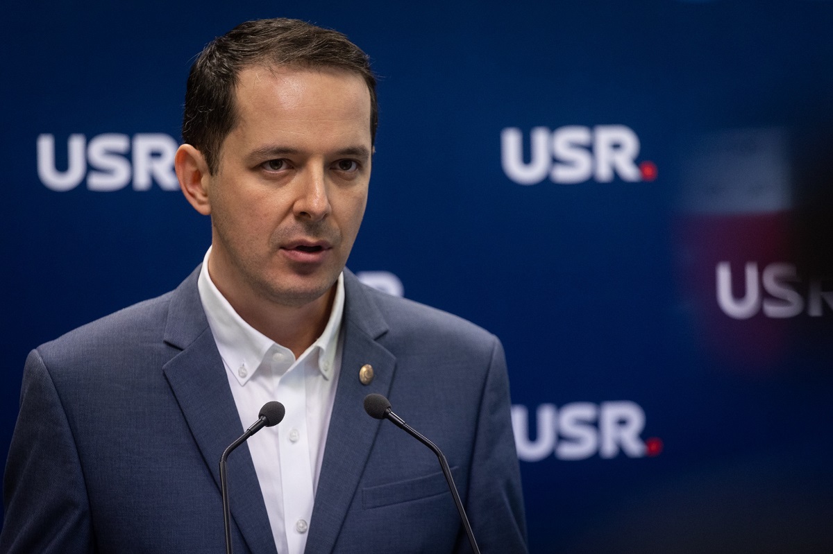 USR condiționează votul pentru Guvernul Luca Niculescu de absența membrilor PSD sau a surogatelor acestuia