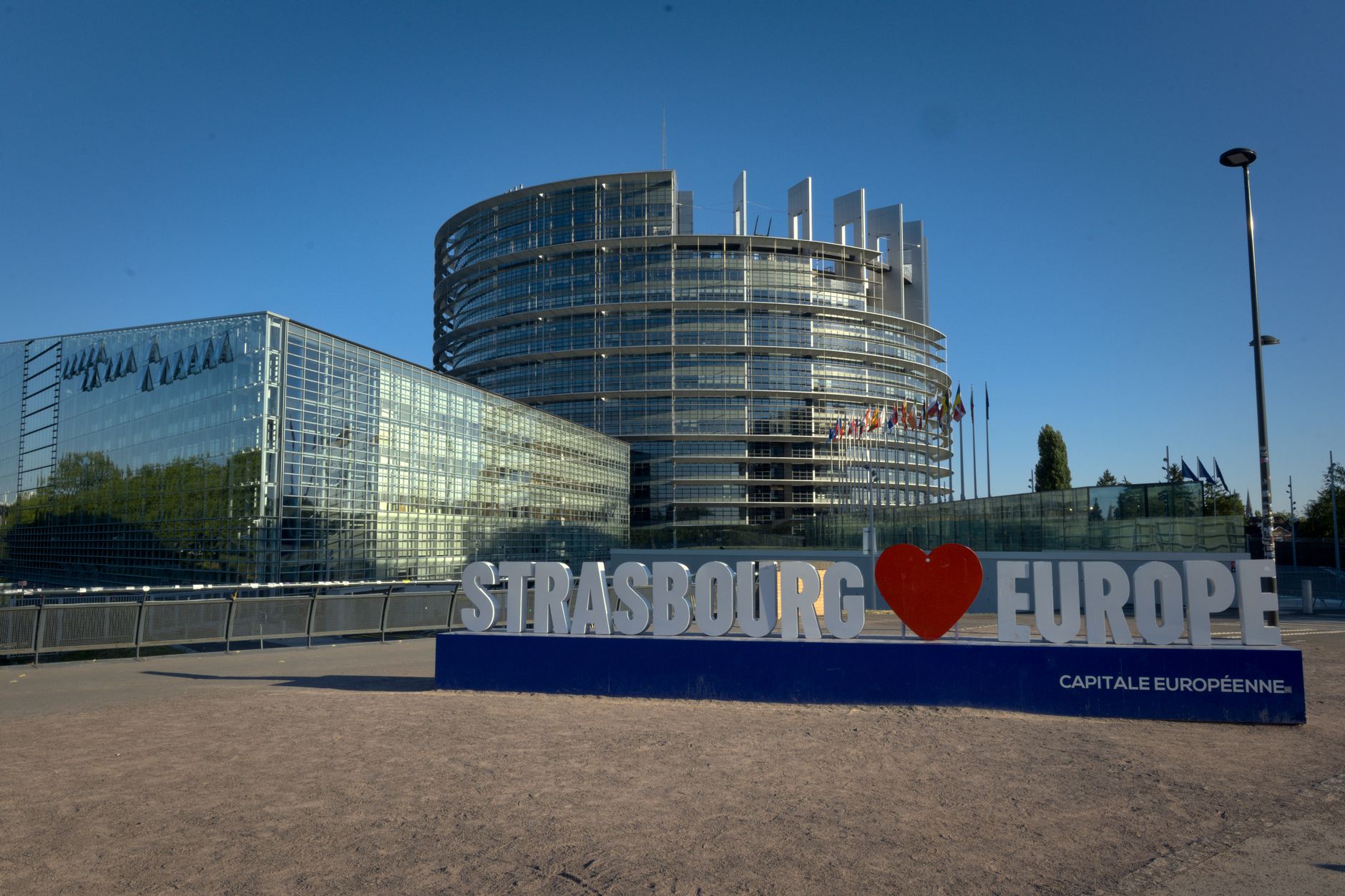 Mureșan și Tavares avertizează Consiliul: Parlamentul European nu va accepta un buget slăbit