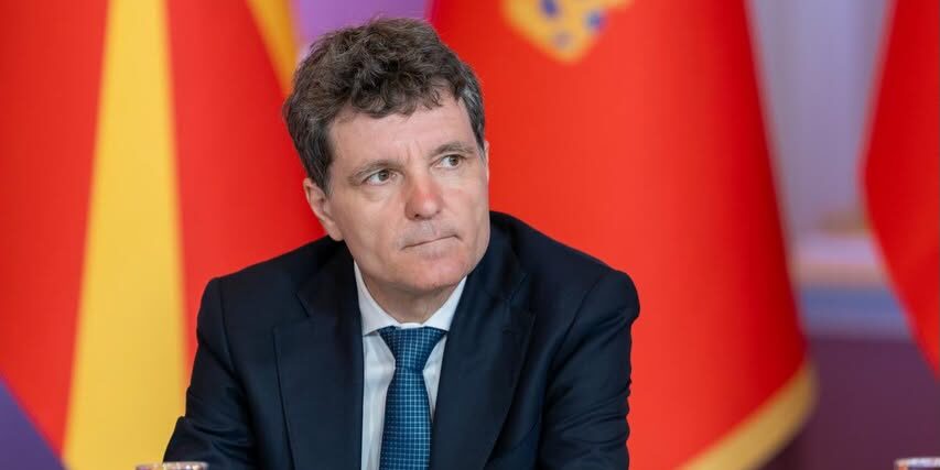 Nicușor Dan refuză alegerile anticipate, în ciuda presiunii politice și a riscului de suspendare