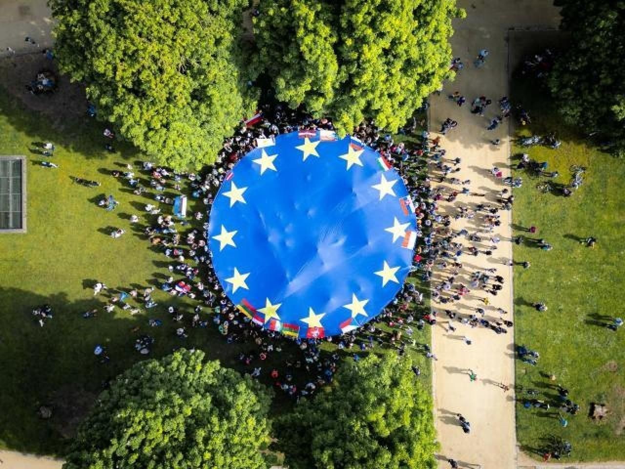 Comisia Europeană propune reguli mai stricte pentru statele care vor adera la Uniunea Europeană