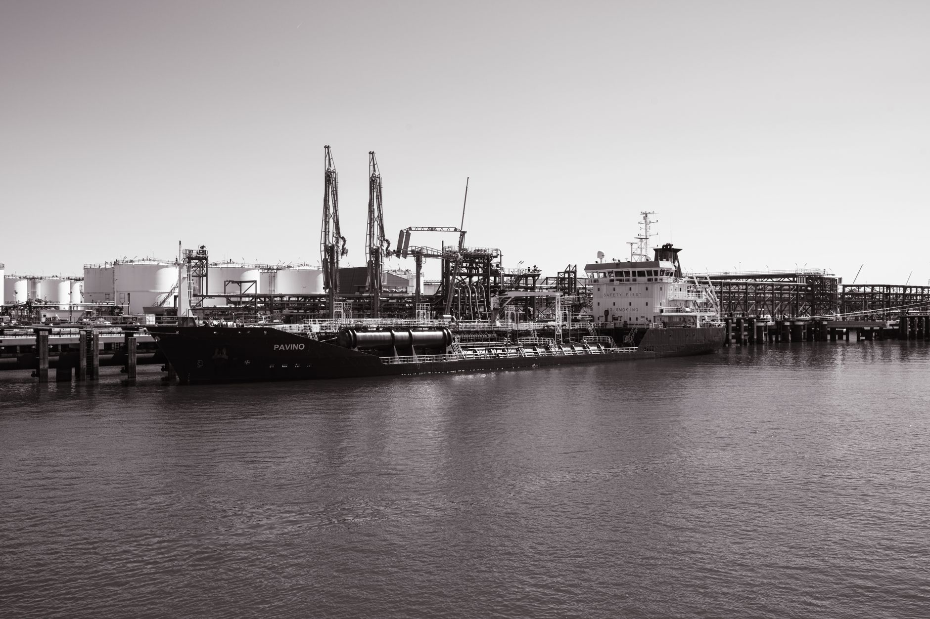 Oil Terminal raportează 14 litigii inițiate de un acționar minoritar