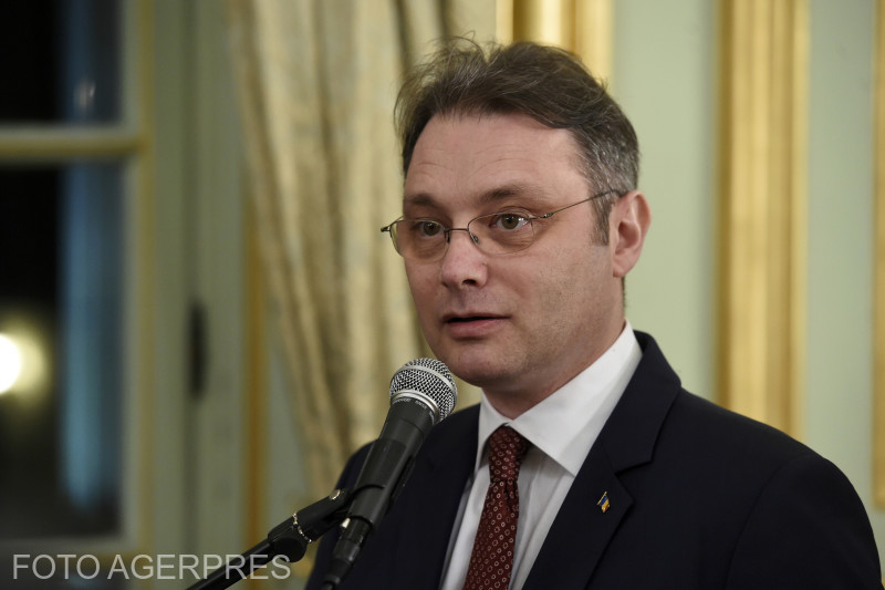 Premierul desemnat Luca Niculescu începe consultările cu PSD, PNL și UDMR pentru formarea majorității