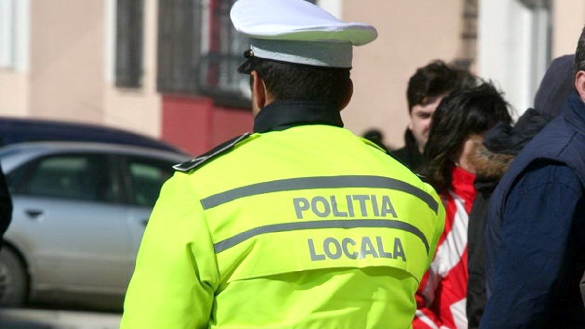 Fostul director al Poliției Locale Constanța, trimis în judecată de DNA pentru anularea amenzilor