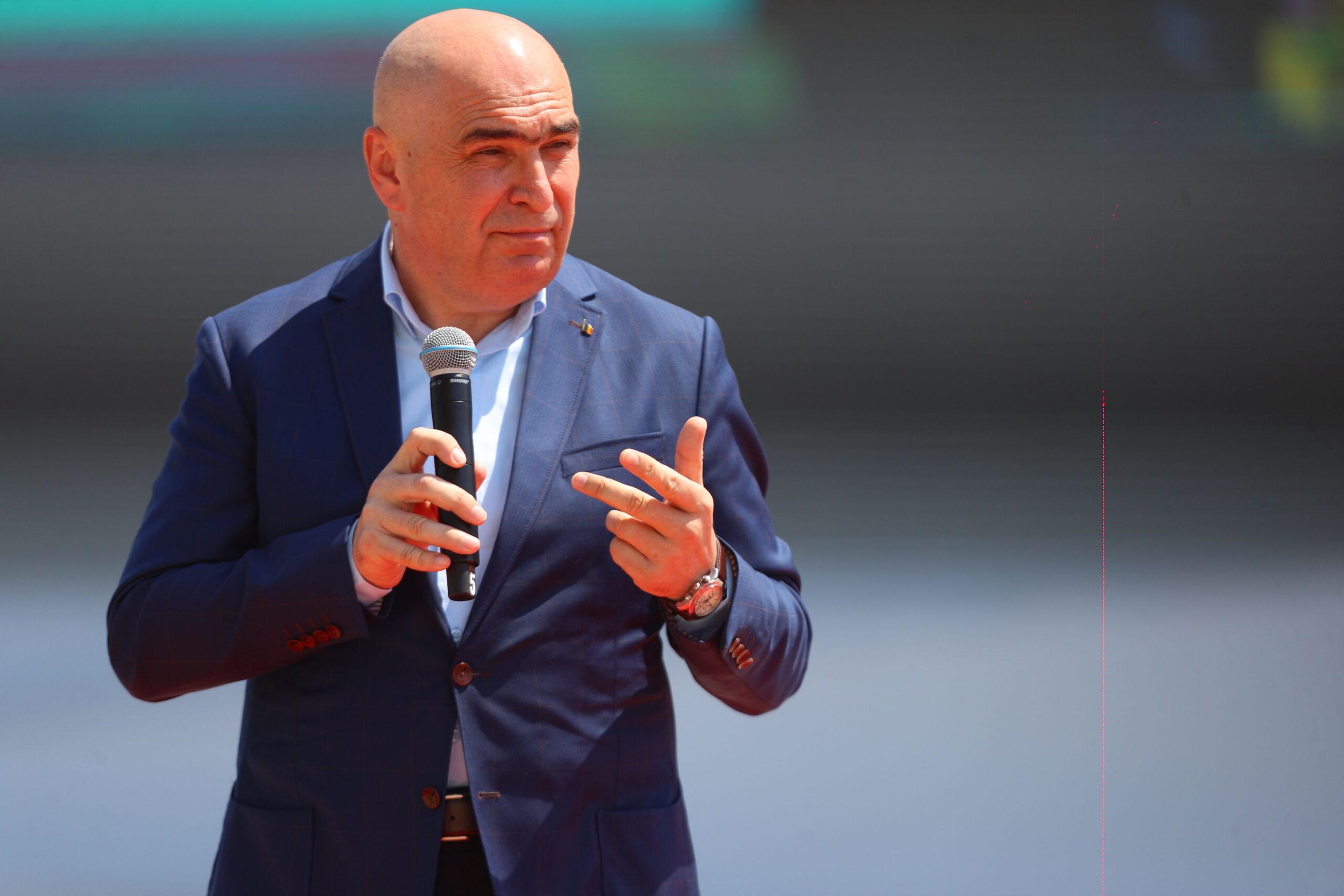 Analiză privind viitorul guvern: Riscul unui executiv slab, influențat de PSD și Nicușor Dan
