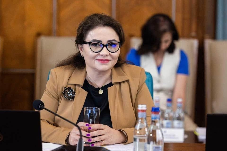 Cristina Trăilă s-a prezentat la sediul DNA Iași pentru audieri în dosarul legat de Fănel Bogos