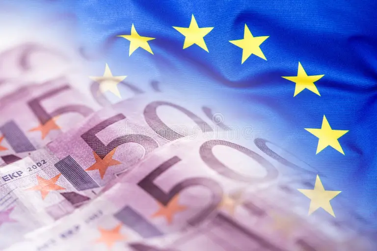 Nicușor Dan și Guvernul analizează viitorul buget al UE în cadrul unei ședințe de lucru