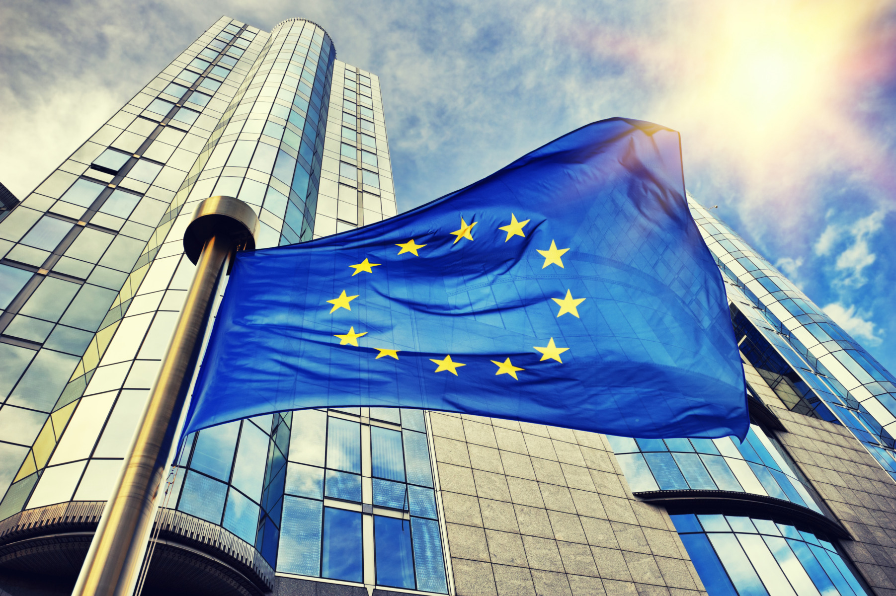Schimbări în lista paradisurilor fiscale a UE: Panama și Vietnamul sunt scoase de pe lista neagră