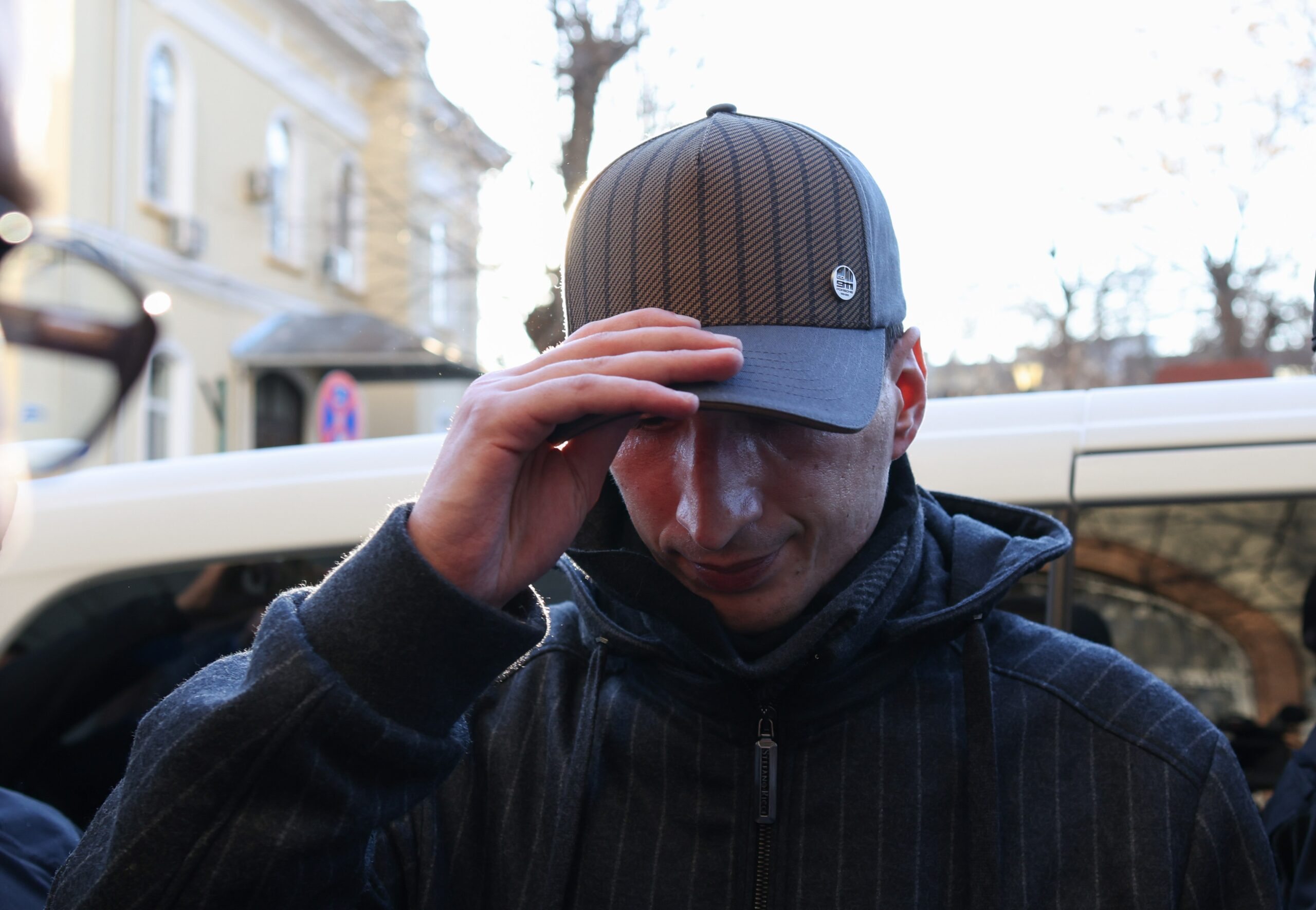 Influencerul Bogdan Peșchir trimis în judecată pentru coruperea alegătorilor pe TikTok