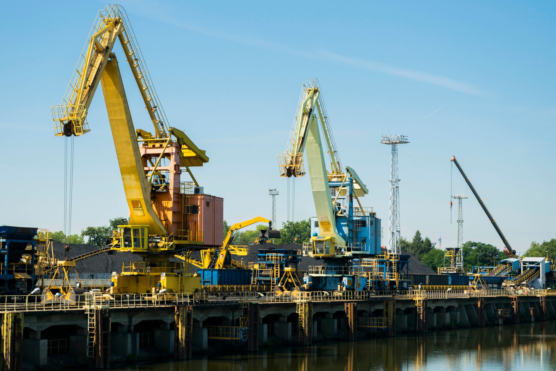 Guvernul vrea ca Șantierul Naval Mangalia să devină un centru european de construcții navale militare