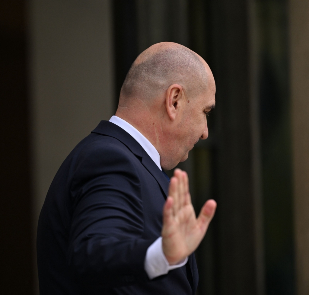 Poziția PNL față de noul guvern: Bolojan anunță vot în favoarea cabinetului Niculescu, dar refuză guvernarea cu PSD