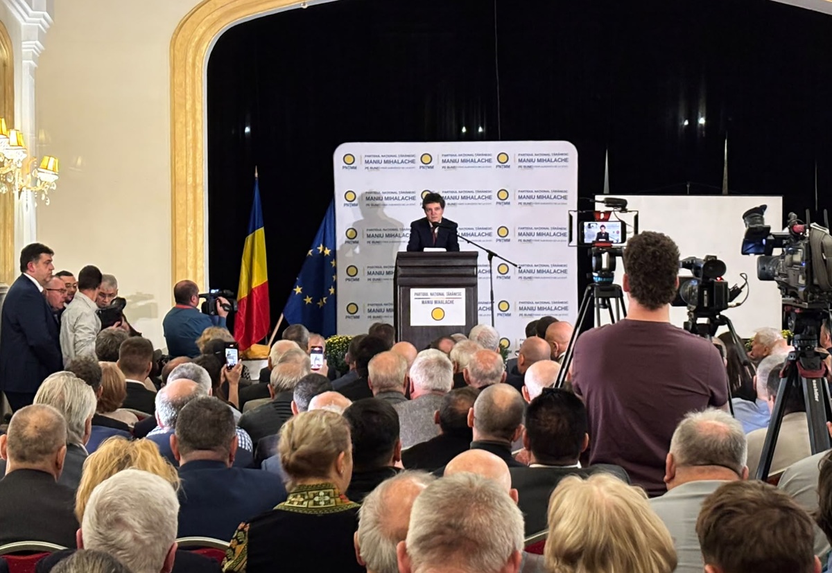 Nicușor Dan: Democrația este pusă în discuție, iar populismul crește în România