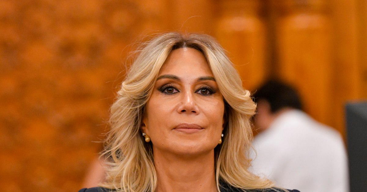 Raluca Turcan îl acuză pe Nicușor Dan că vizează divizarea PNL pentru formarea unui guvern