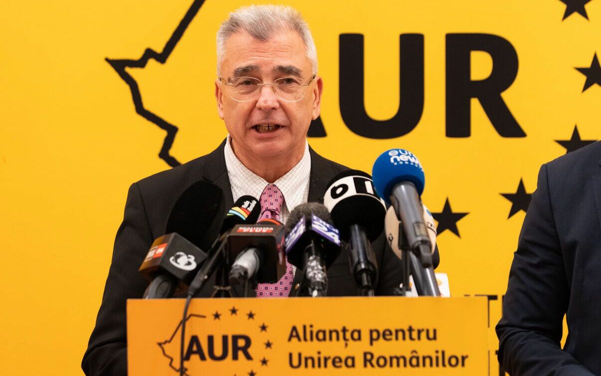 Analiză economică dură la Guvernul Bolojan: Petrișor Peiu critică scăderea PIB-ului și creșterea impozitelor