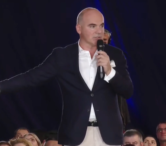 Rareș Bogdan: Președintele va fi forțat de o masă de presiune să organizeze alegeri anticipate
