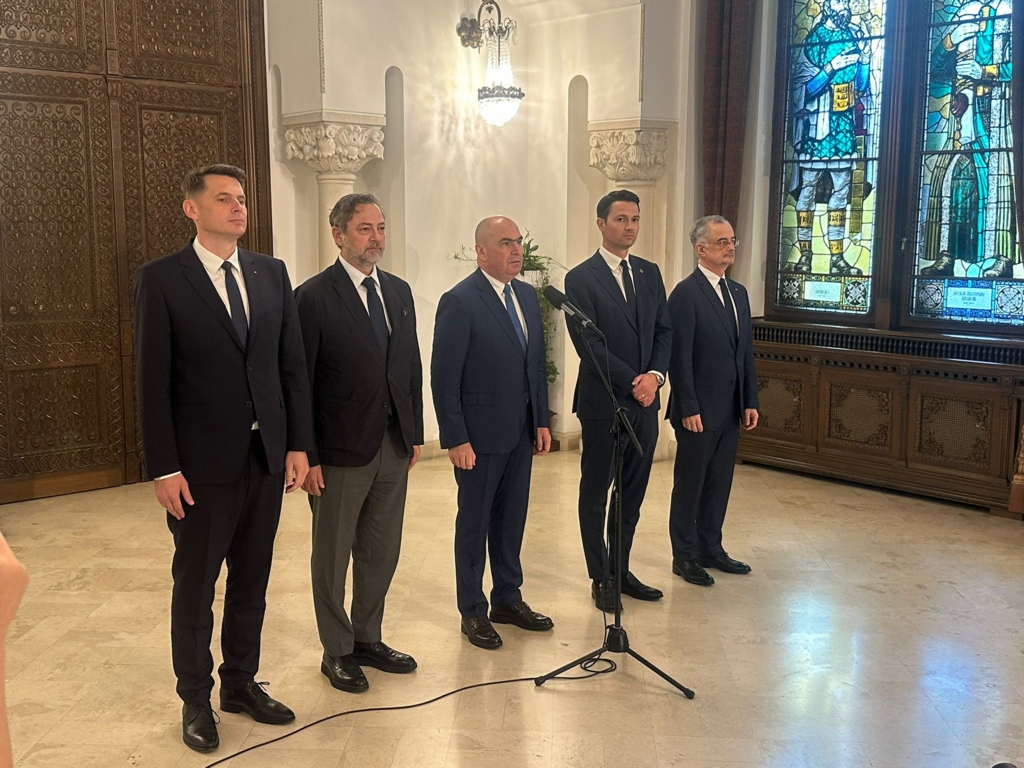 Rareș Bogdan despre votul PNL pentru Guvernul Niculescu: „Suntem 25 și mai sunt 3-4 oameni care încearcă”