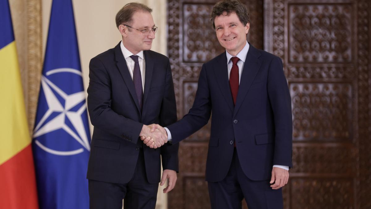 Viitorul Guvernului Luca Niculescu sub presiunea președintelui Nicușor Dan