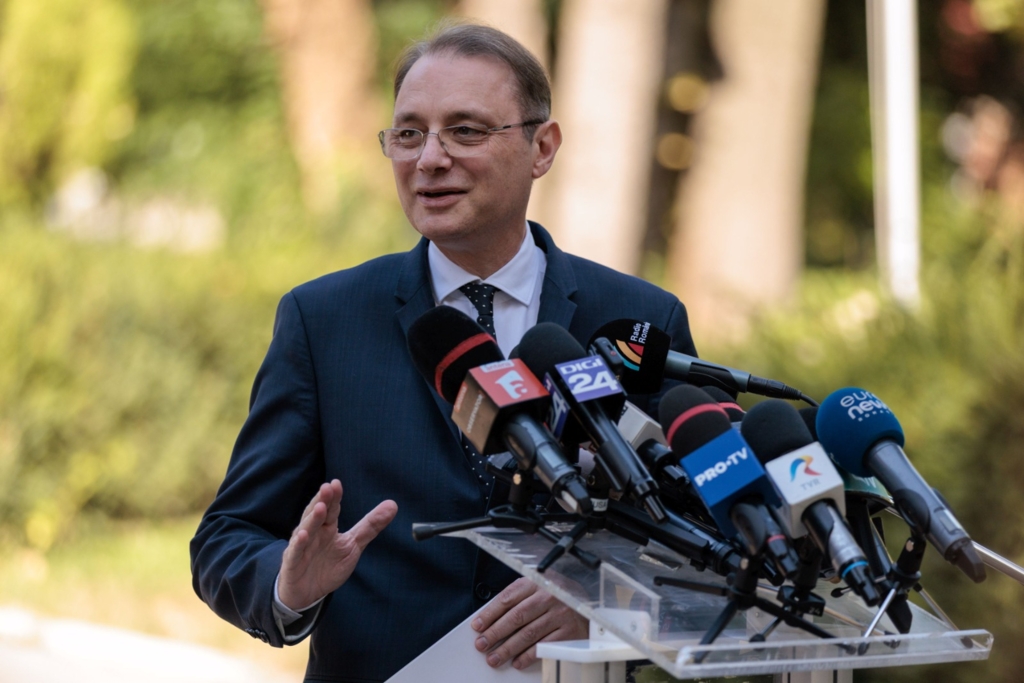 Premierul desemnat Luca Niculescu anunță depunerea programului de guvernare și a listei de miniștri joi