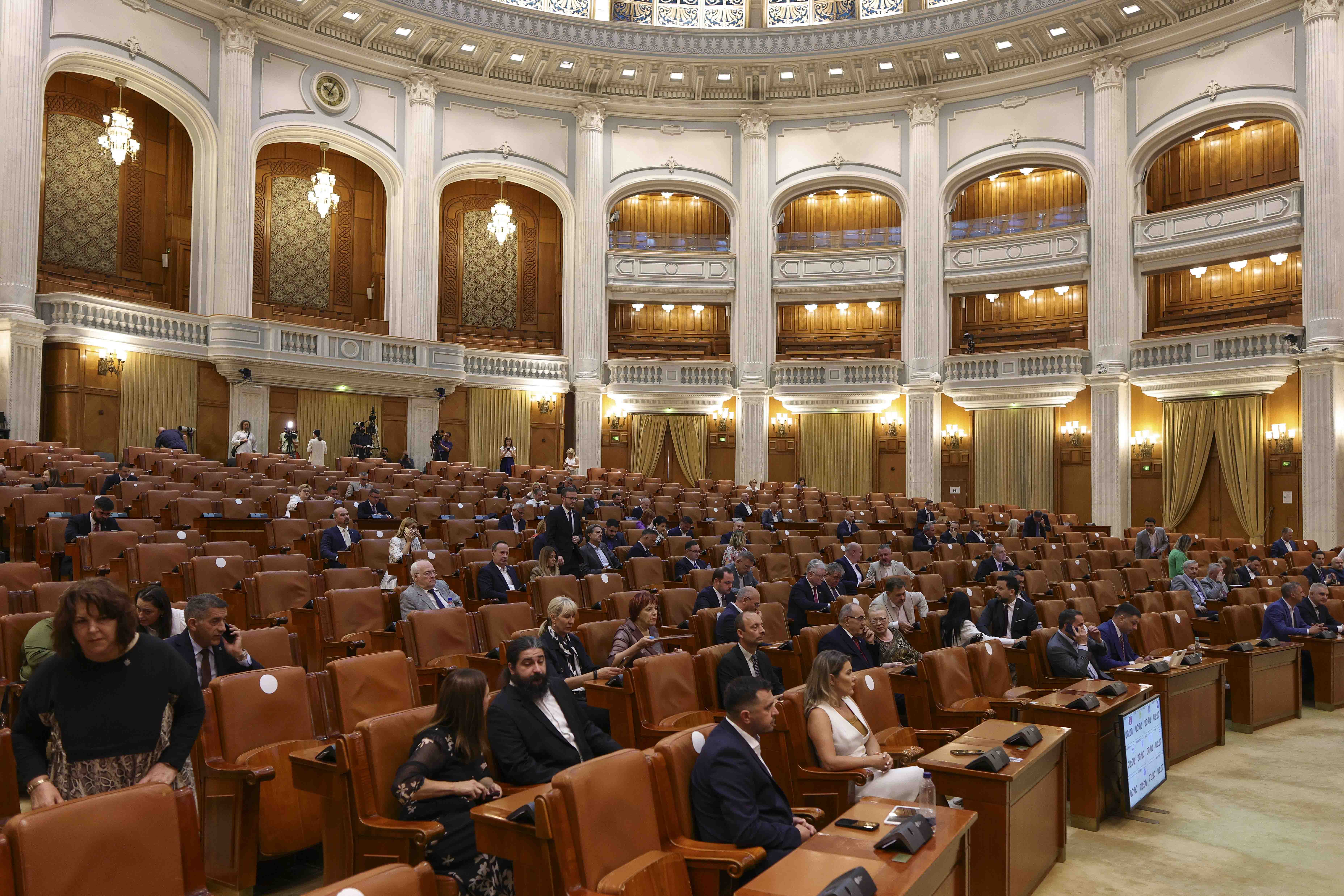 Daniel Fenechiu își retrage semnătura de pe proiectul de lege privind dezincriminarea deținerii de droguri
