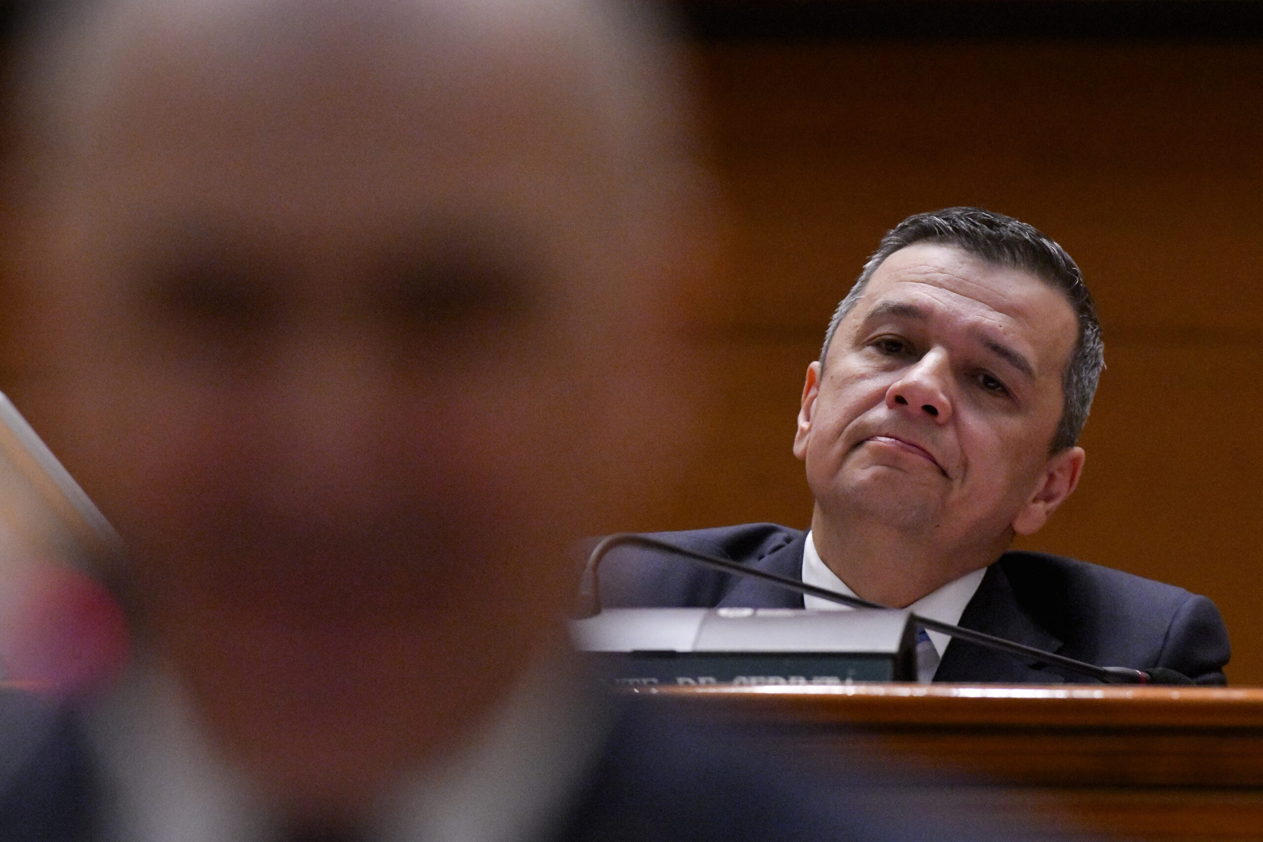Sorin Grindeanu îl acuză pe Ilie Bolojan de fugă de răspundere în contextul negocierilor pentru Guvernul Niculescu