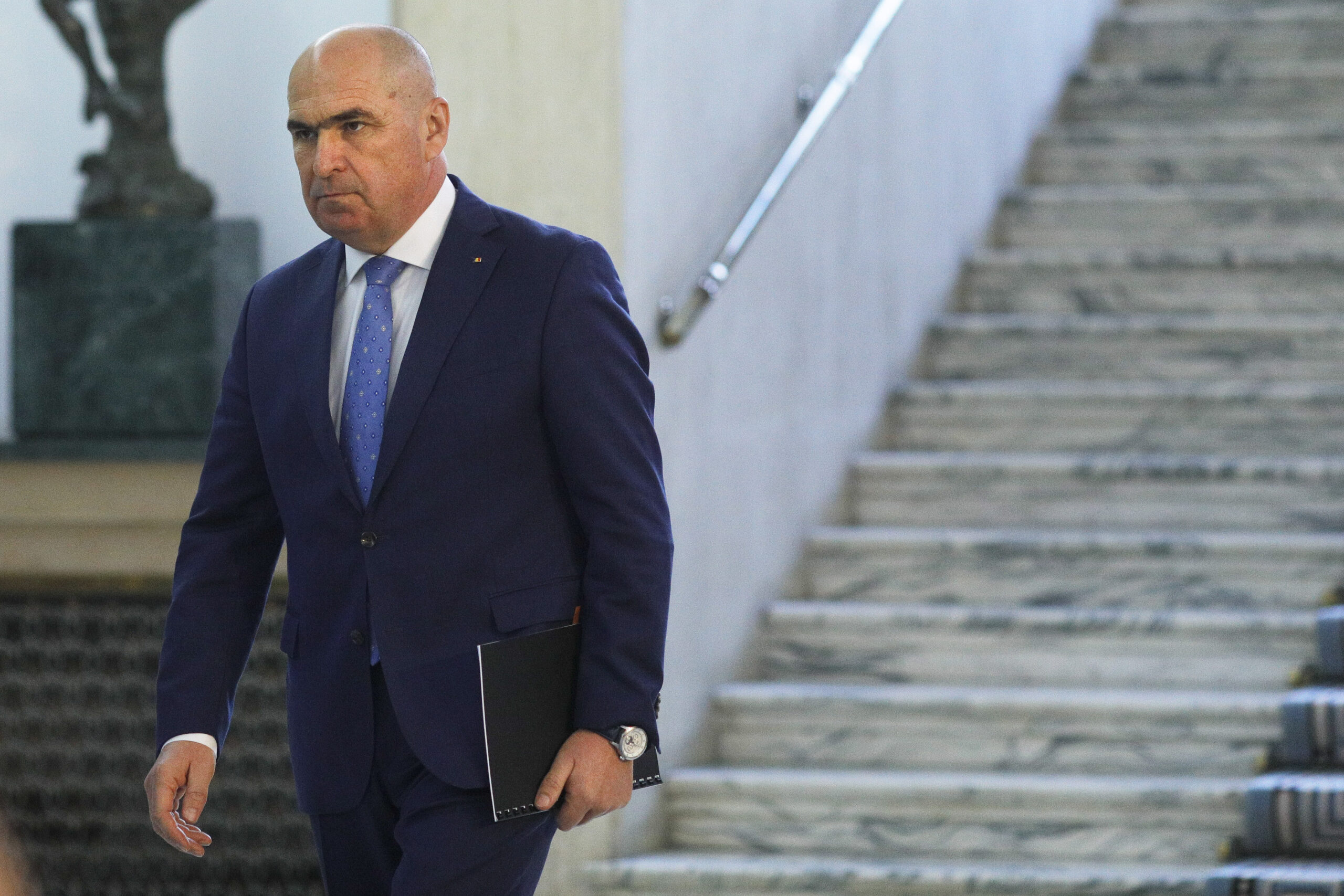 Propunere de la Bolojan pentru Luca Niculescu: acorduri separate cu partidele pentru guvernul tehnocrat