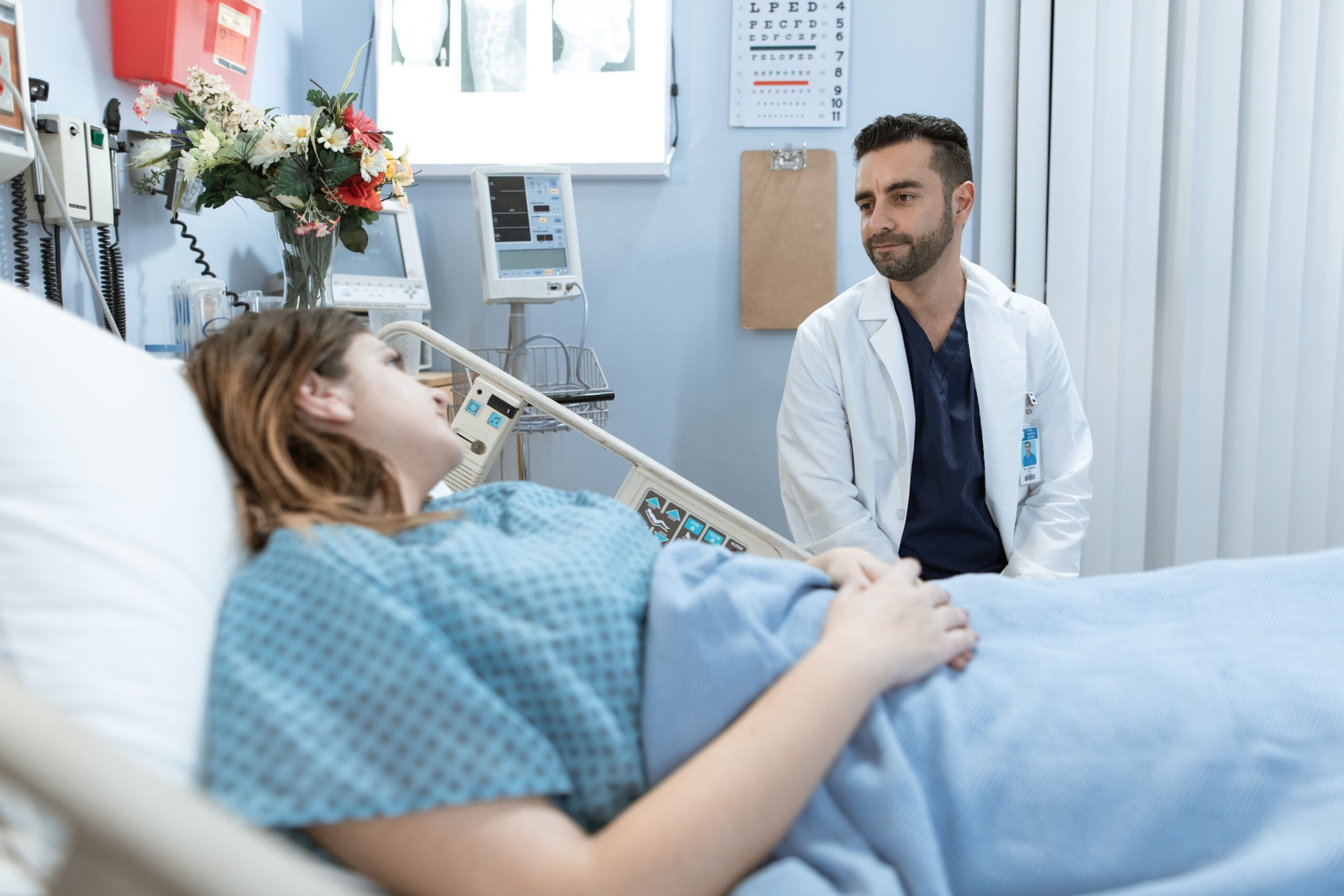 Senatul adoptă proiect de lege pentru decontarea tuturor investigațiilor medicale pentru bolnavii cronici