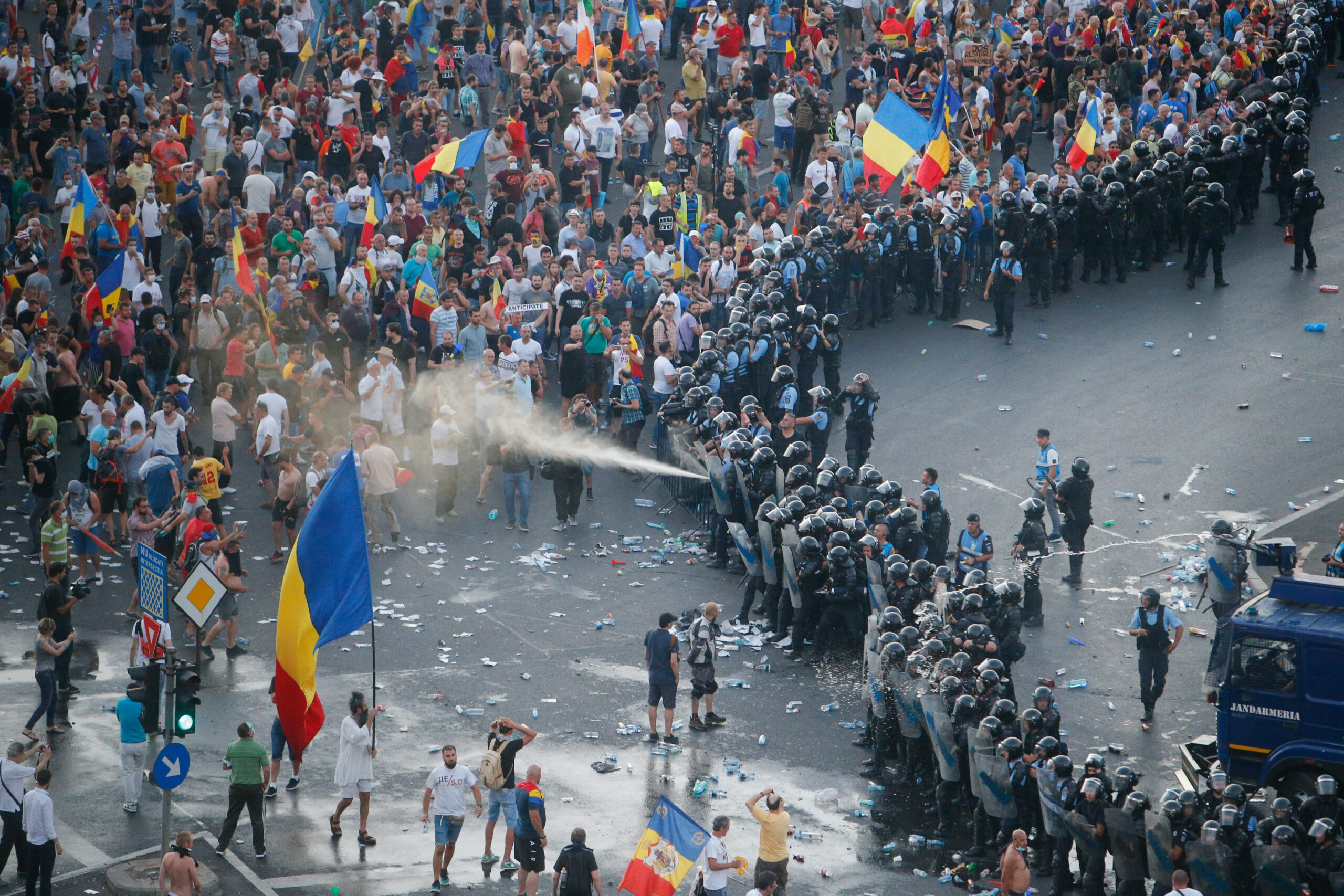 Dosarul „10 august” reîncepe în instanță după expirarea termenului de prescripție a răspunderii penale