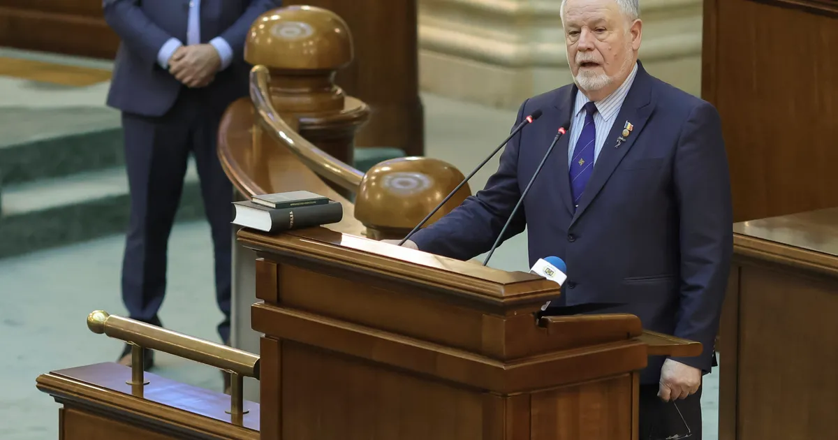 Comisia condusă de Mircia Chelaru a refuzat eliminarea pensiilor speciale pentru primari și prefecți