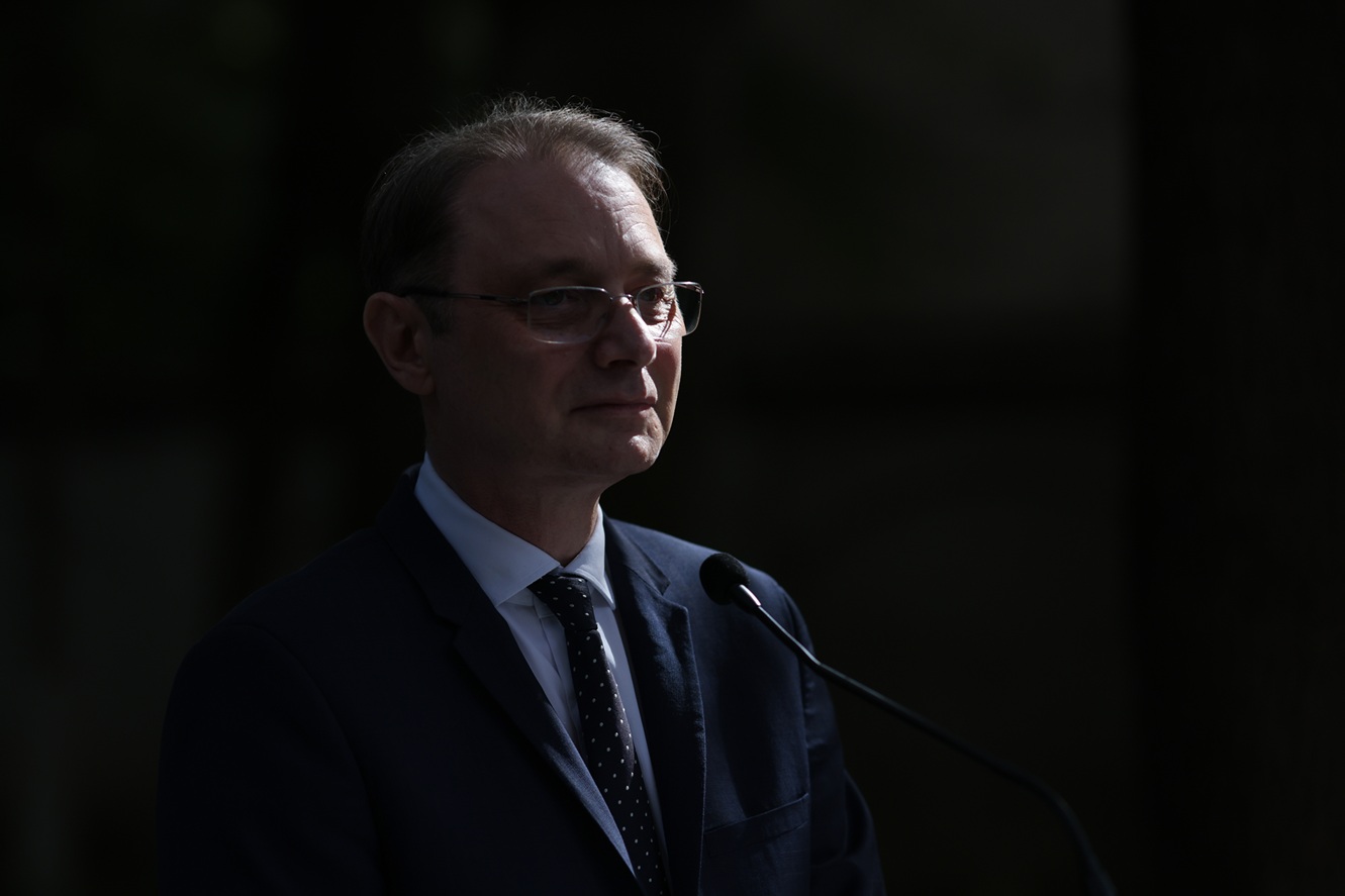 Luca Niculescu finalizează consultările pentru guvern, dar nu a stabilit încă formula de guvernare